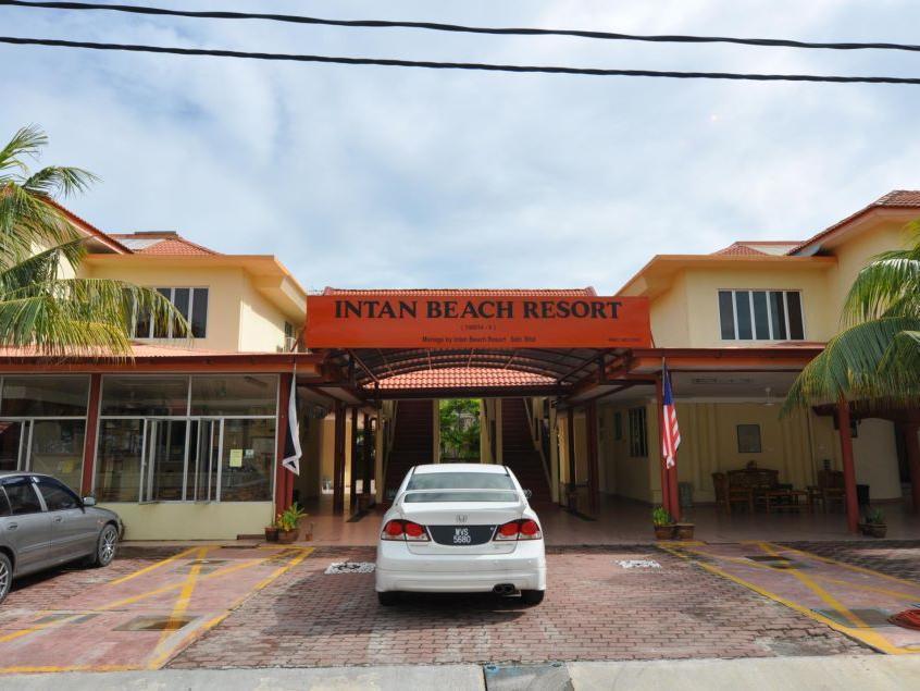 Intan Beach Resort Kuala Terengganu Exterior photo